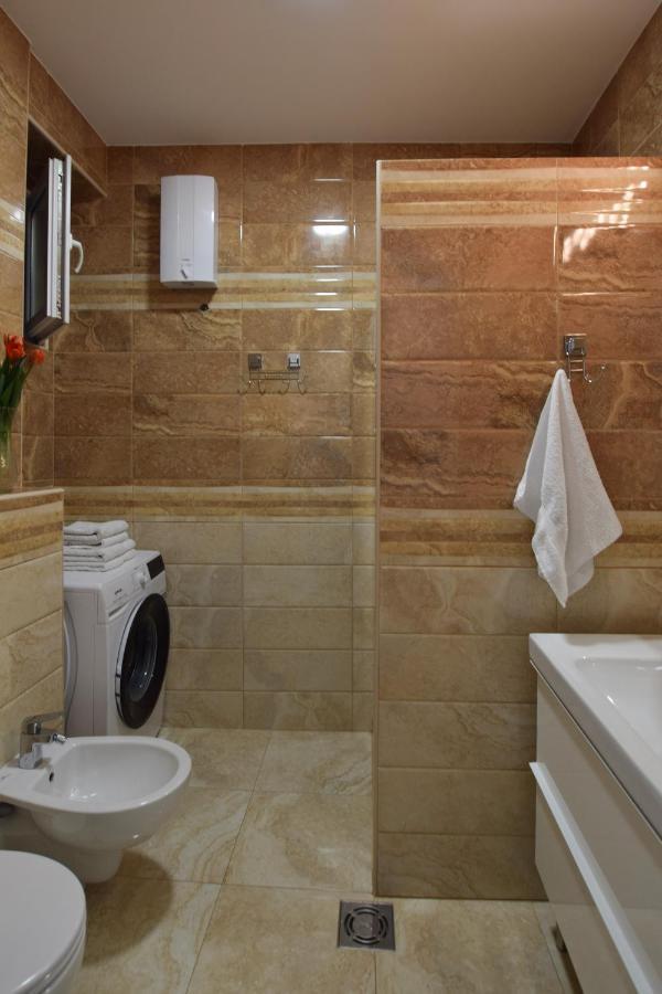 Crown Apartment - Your Most Comfortable Stay Belgrad Exterior foto