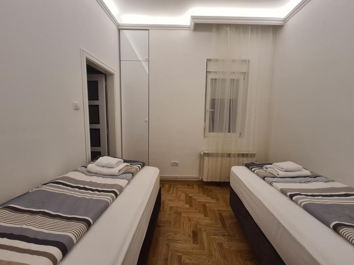 Crown Apartment - Your Most Comfortable Stay Belgrad Exterior foto